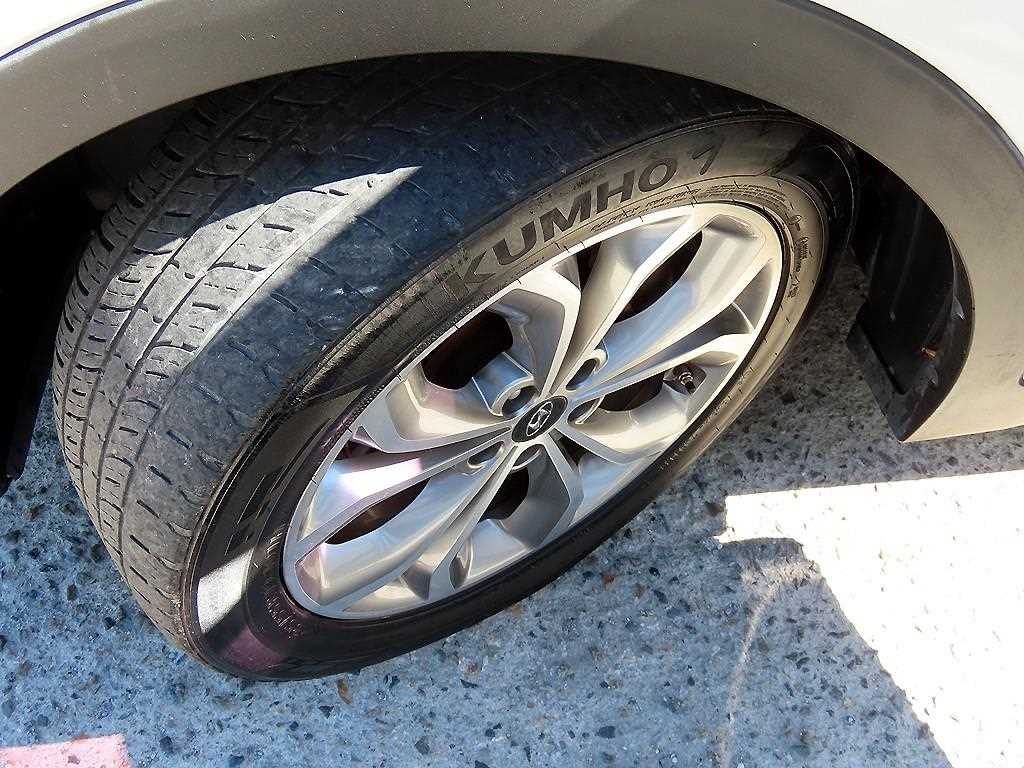 Hyundai Santafe — photo 20