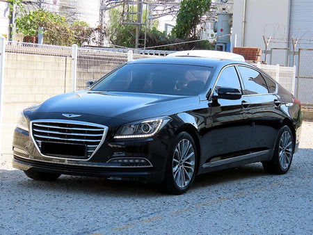 Hyundai Genesis — photo 02