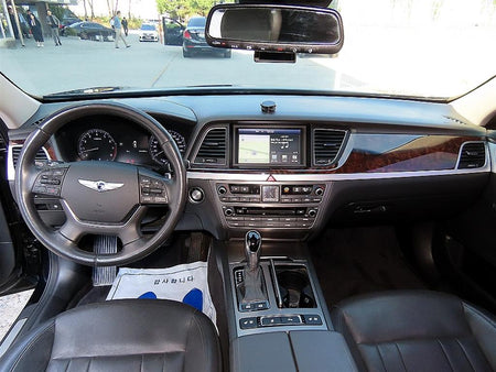 Hyundai Genesis — photo 07