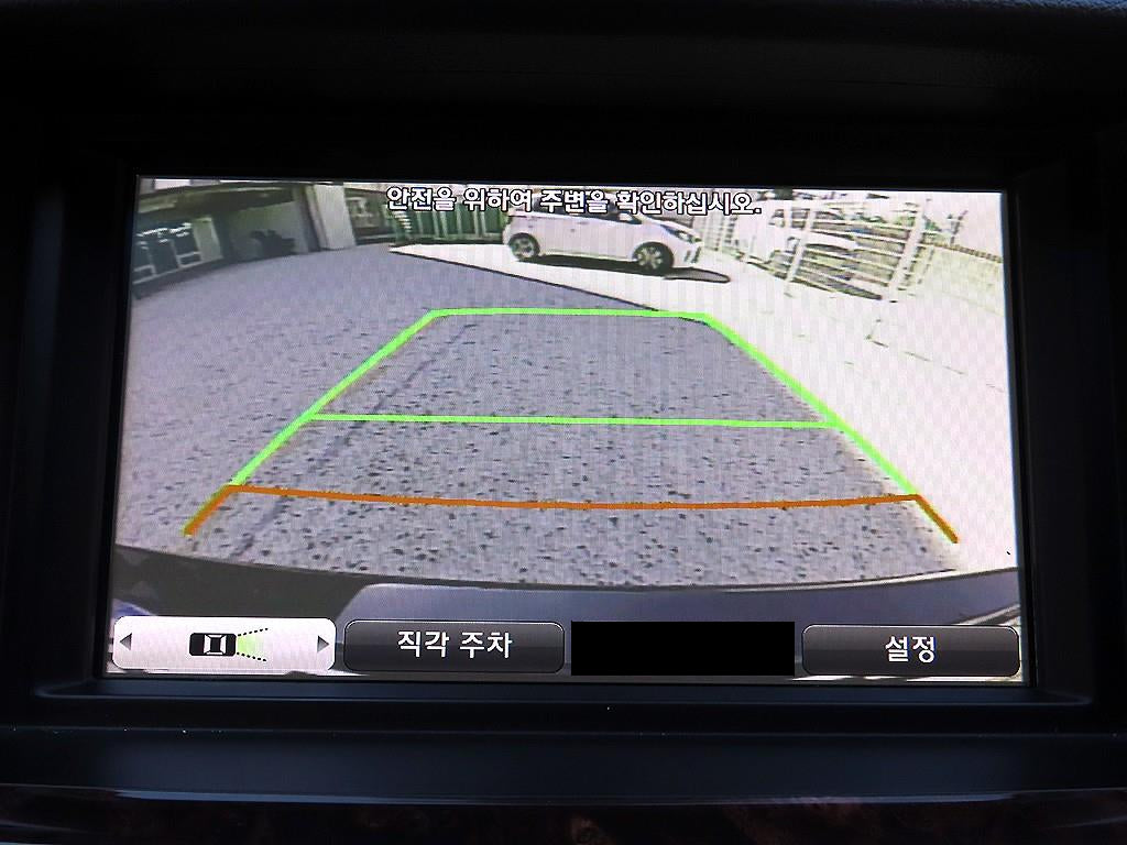 Hyundai Genesis — photo 15