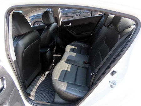 Kia K3 — photo 06