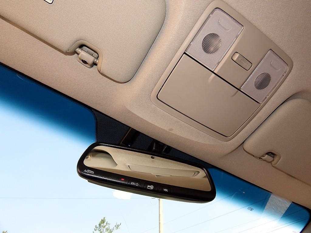 Kia K3 — photo 16