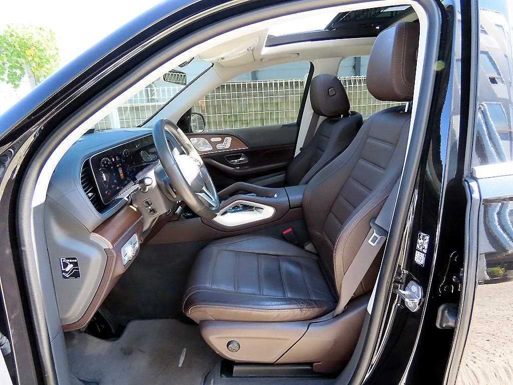 Mercedes-Benz GLE-Class — photo 05