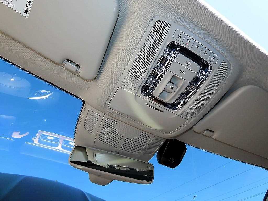 Mercedes-Benz GLE-Class — photo 15