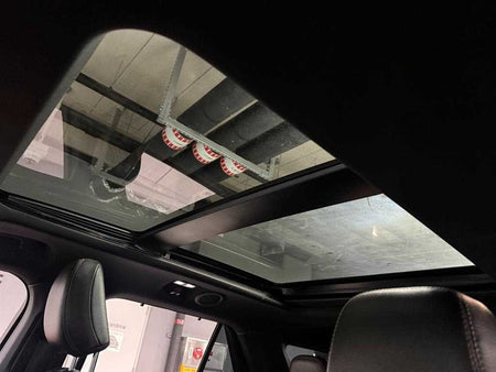 Ford Explorer — photo 17
