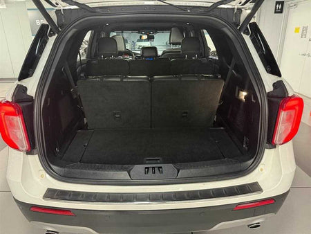 Ford Explorer — photo 19