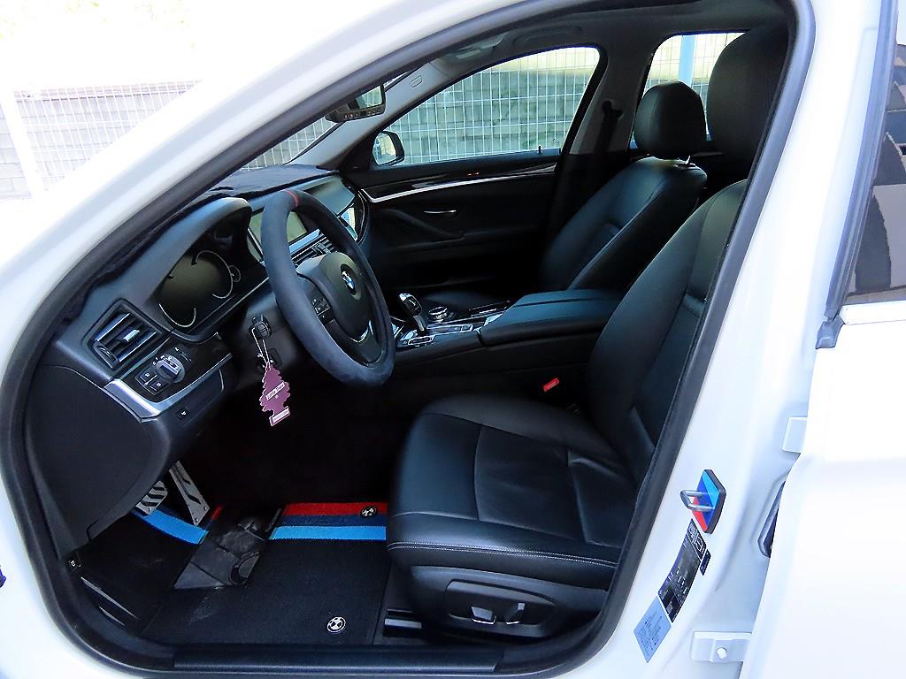 BMW 5-Series — photo 05