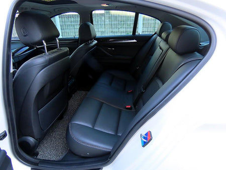 BMW 5-Series — photo 06