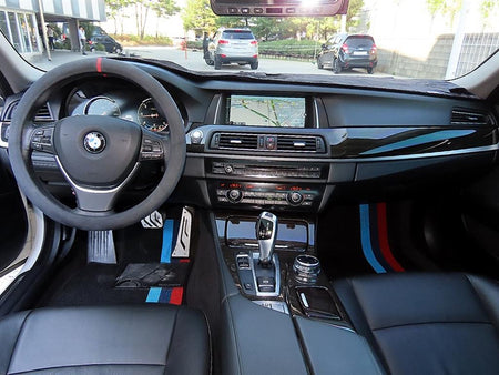 BMW 5-Series — photo 07