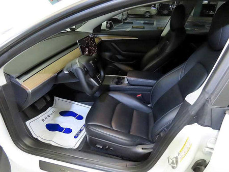 Tesla Model 3 — photo 06