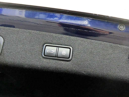 Kia K9 — photo 16