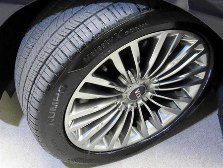Kia K9 — photo 20
