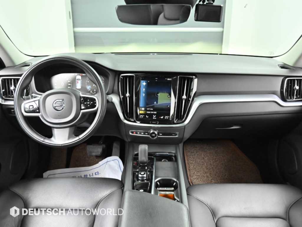 Volvo S60 — photo 07