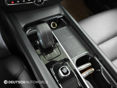 Volvo S60 — photo 09