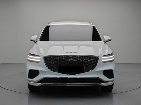 Genesis GV70 — photo 02
