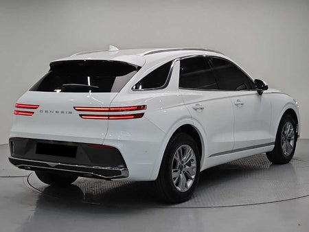 Genesis GV70 — photo 04
