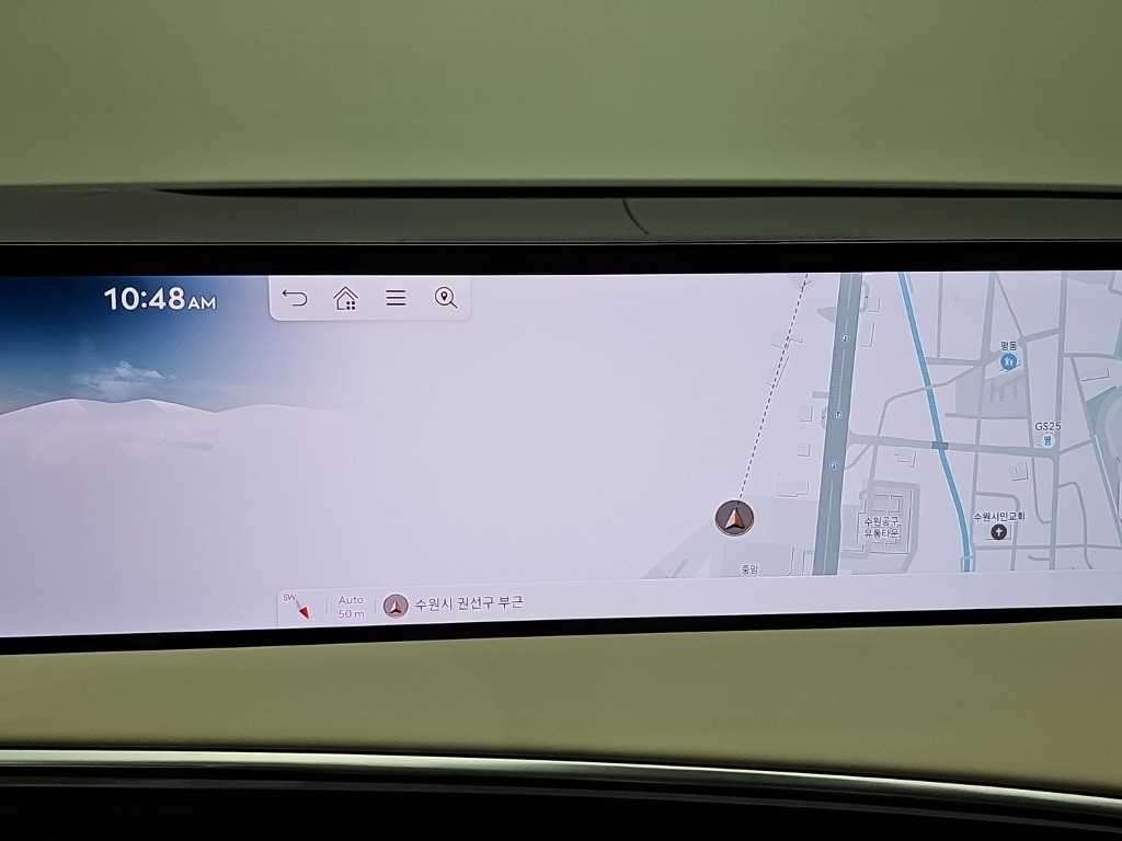 Genesis GV70 — photo 15