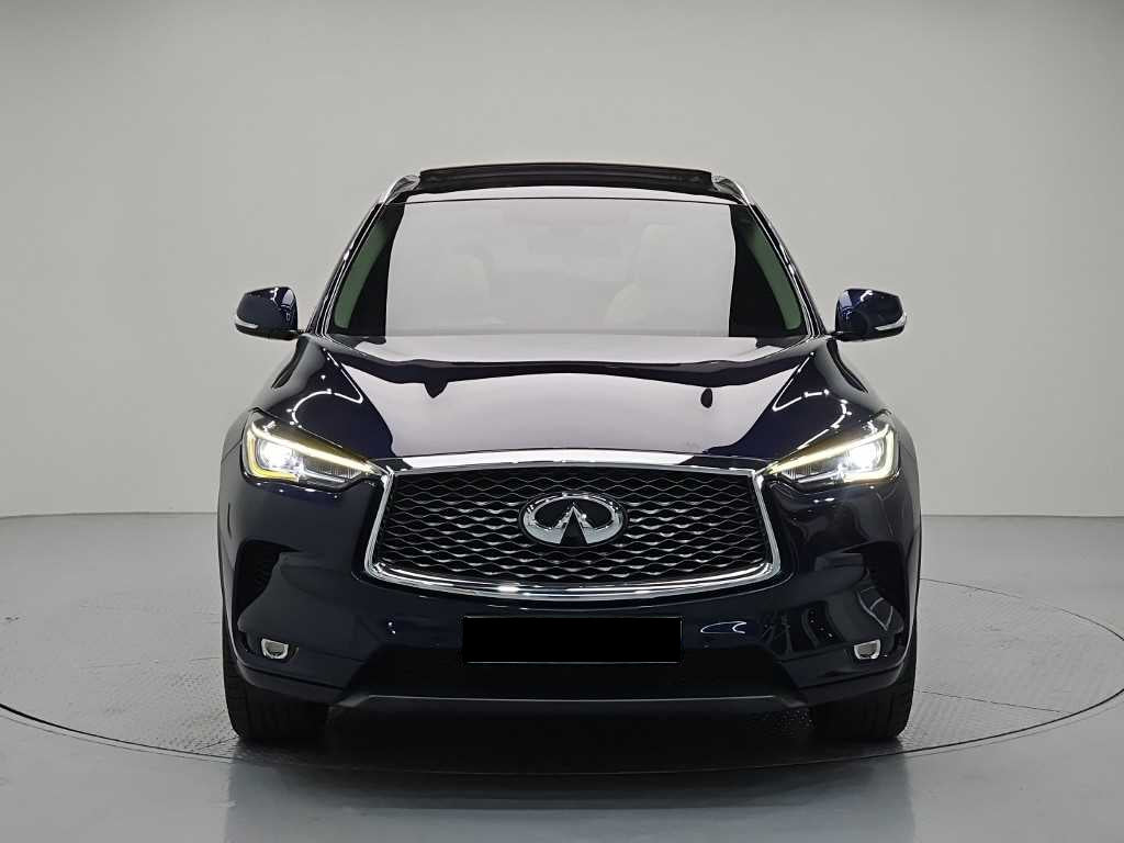Infiniti QX50 — photo 02