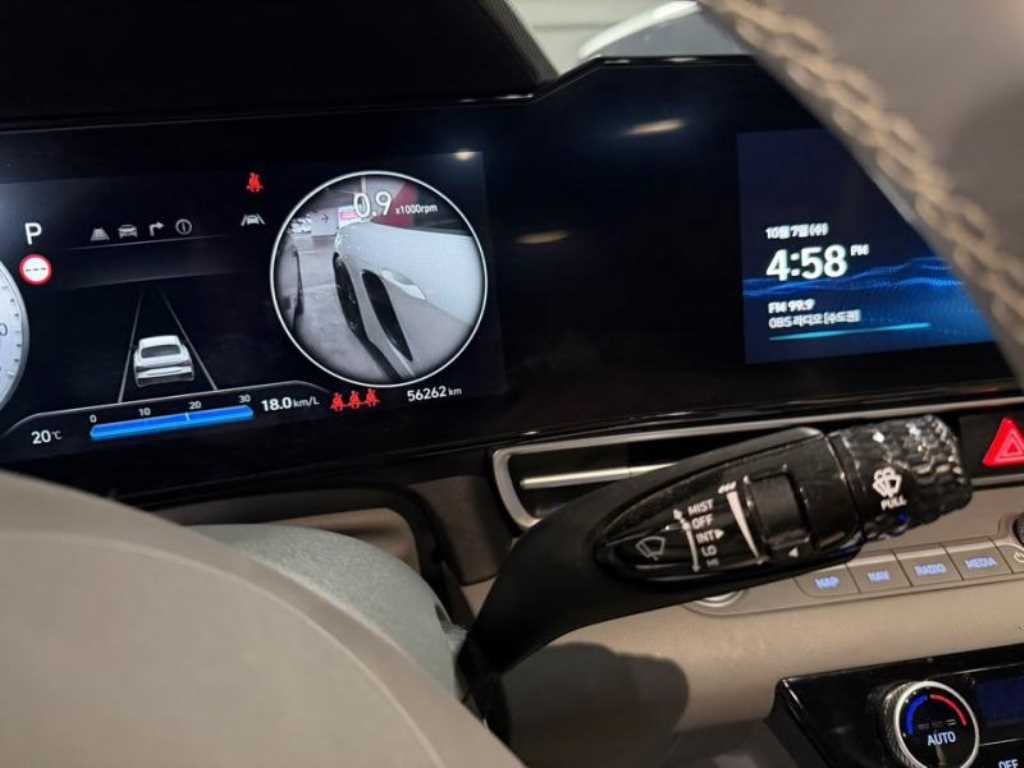 Hyundai Avante — photo 14
