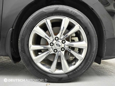 Kia Carnival — photo 05