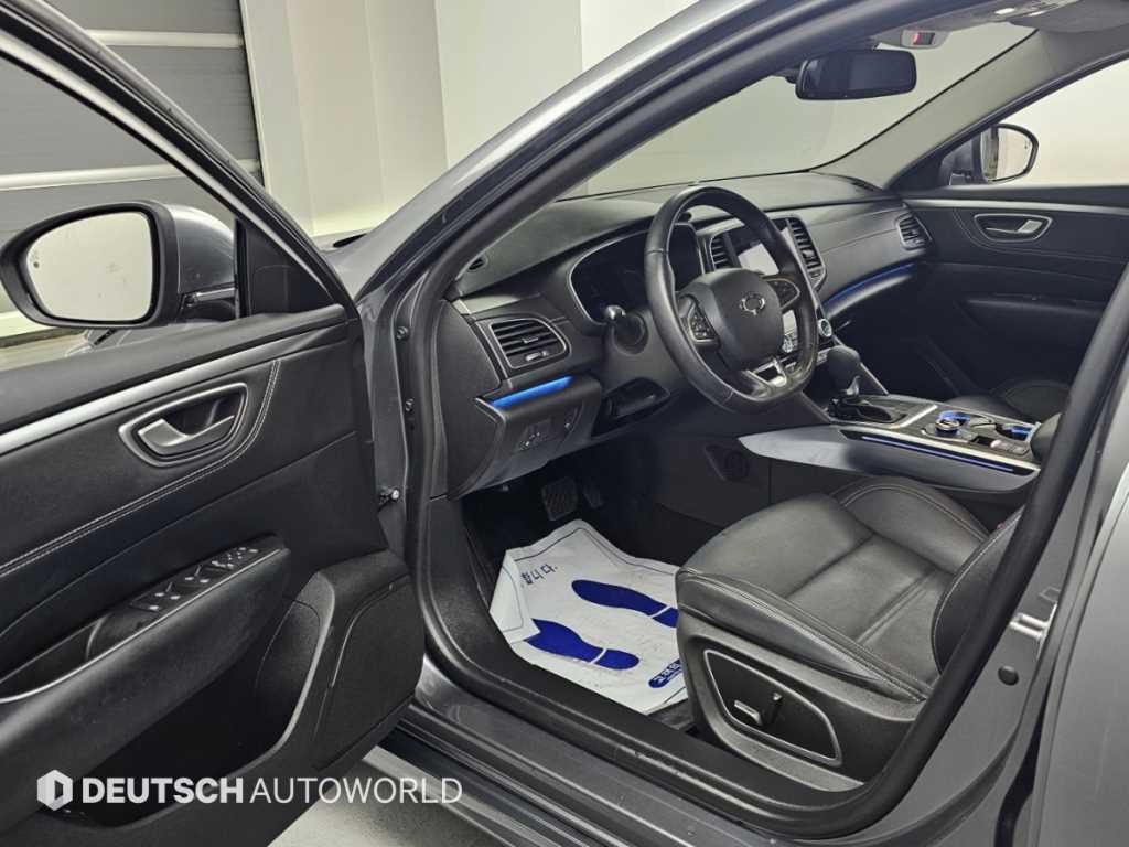 RENAULT SM6 — photo 11
