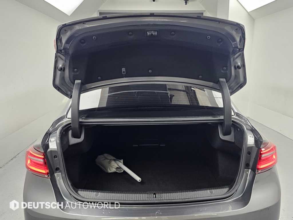 RENAULT SM6 — photo 19