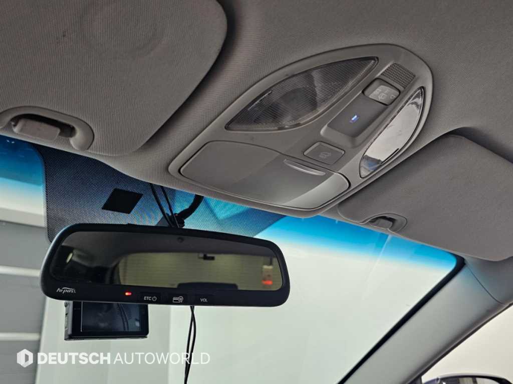Hyundai Santafe — photo 18