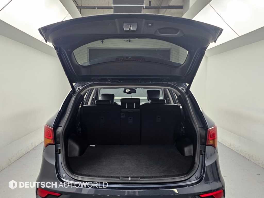Hyundai Santafe — photo 19