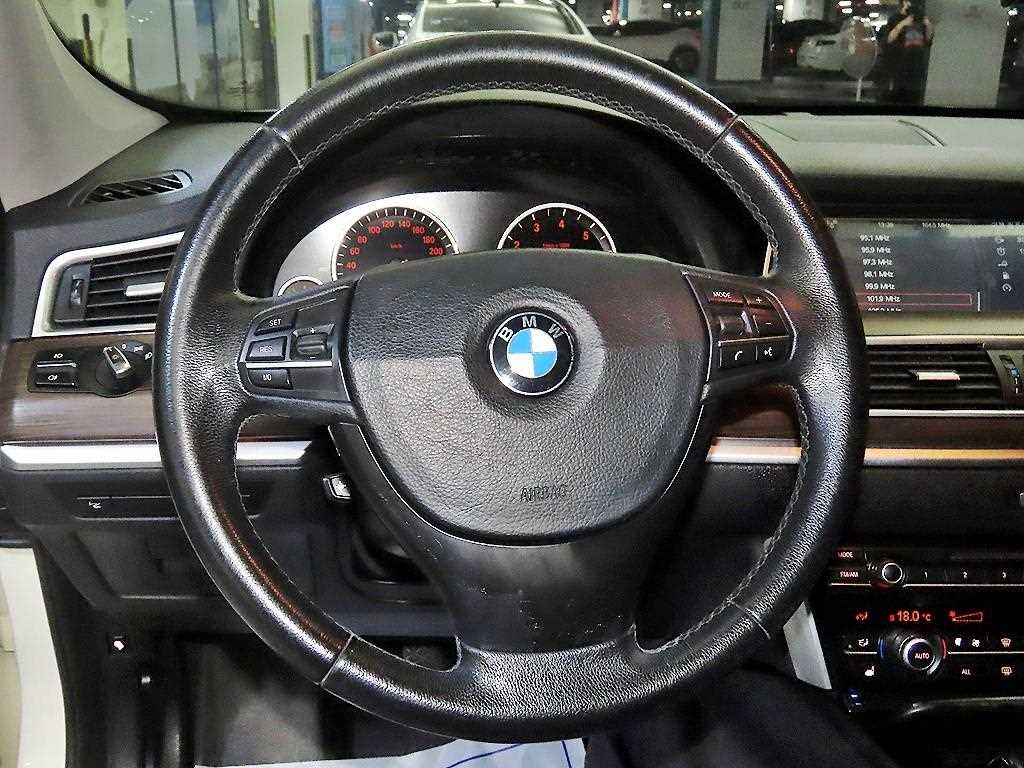BMW Gran Turismo — photo 08
