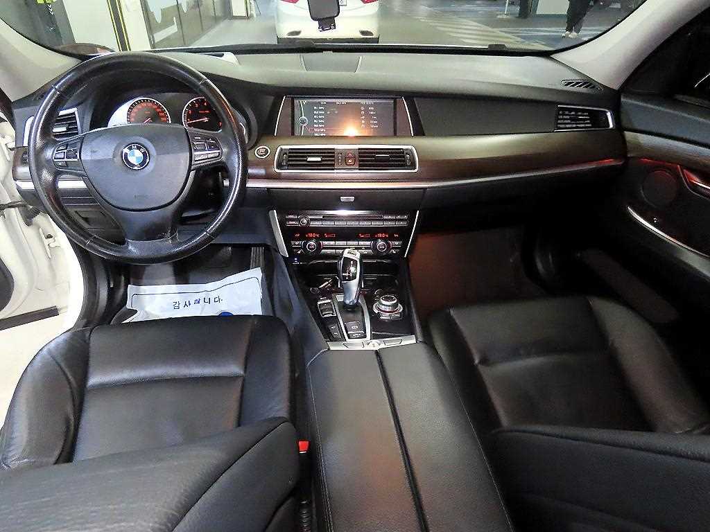 BMW Gran Turismo — photo 10
