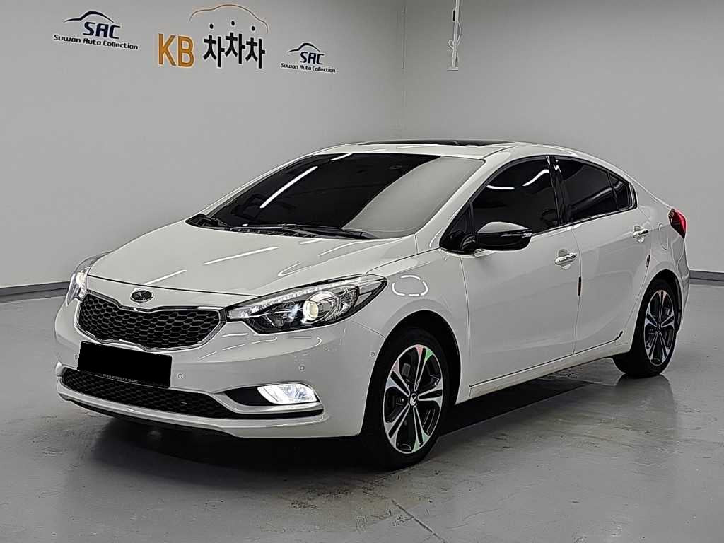 Kia K3 — photo 01