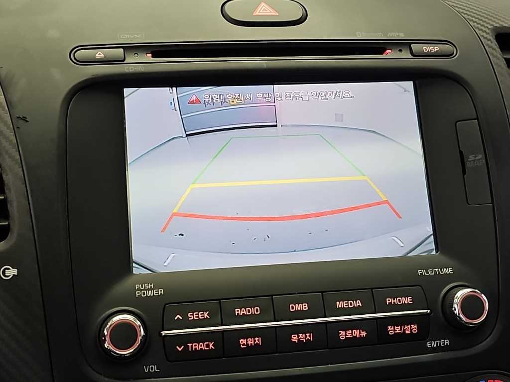 Kia K3 — photo 16