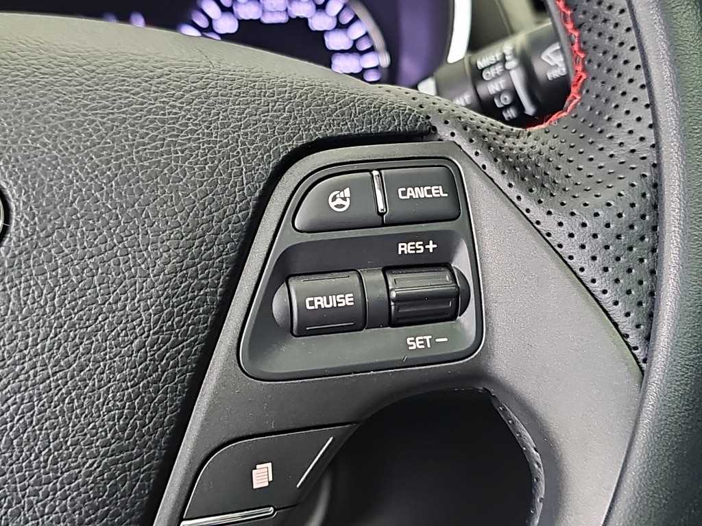 Kia K3 — photo 18