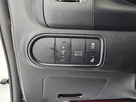 Kia K3 — photo 19