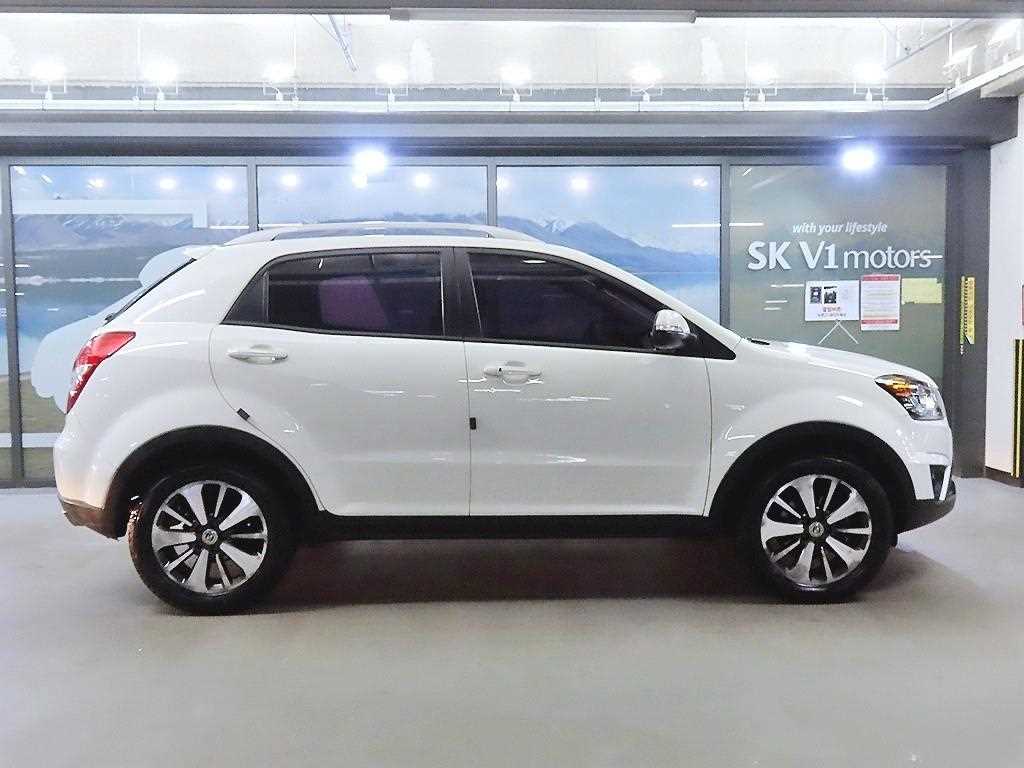 KGM KORANDO — photo 03