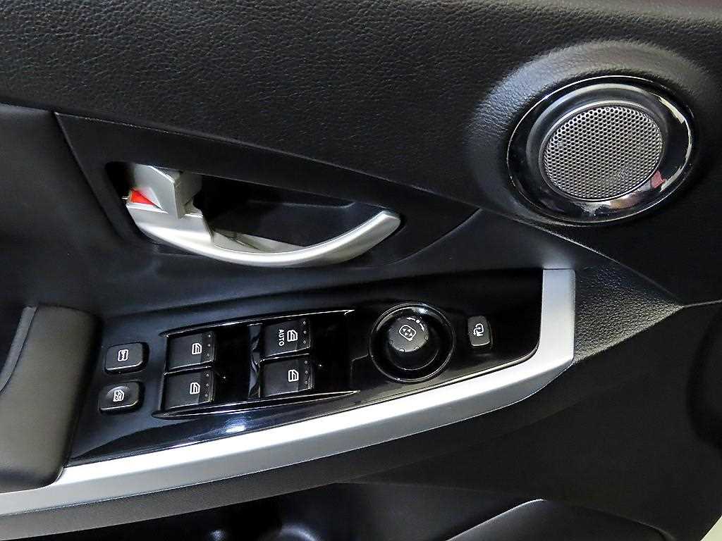 KGM KORANDO — photo 13