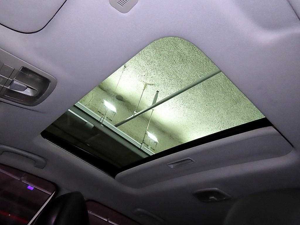 KGM KORANDO — photo 17