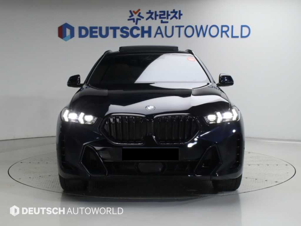 BMW X6 — photo 03