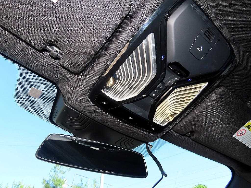 BMW 5-Series — photo 16