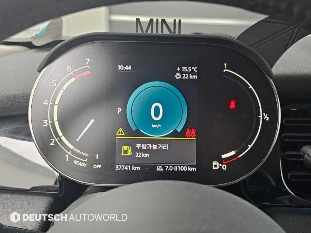 Mini Cooper — photo 08