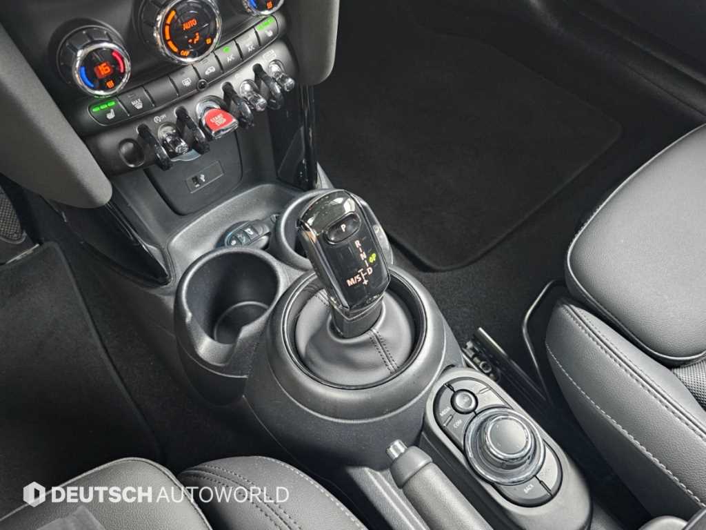 Mini Cooper — photo 09
