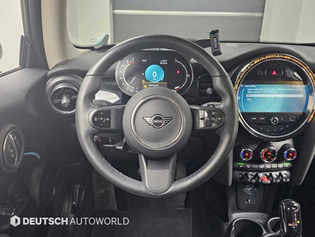 Mini Cooper — photo 13