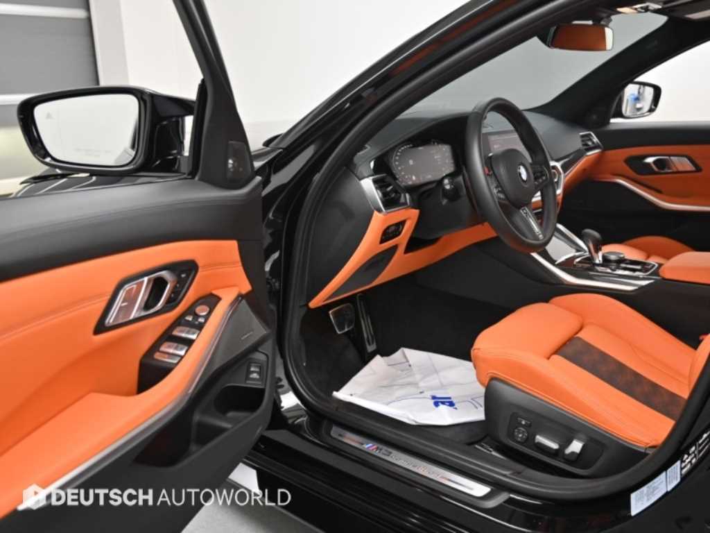 BMW M3 — photo 11