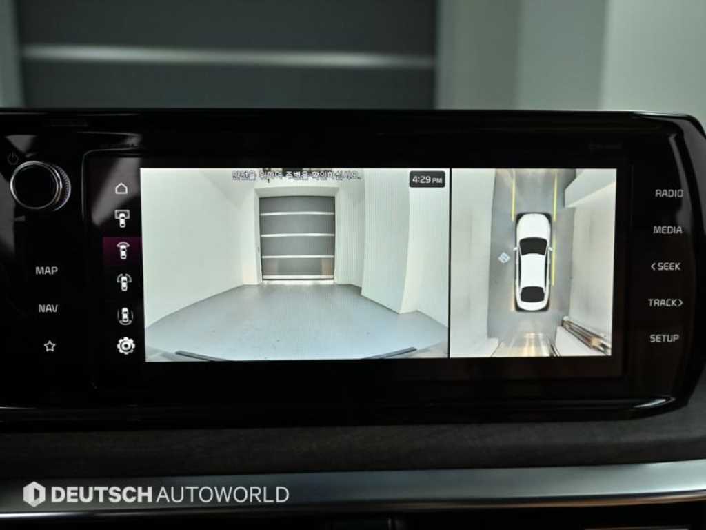 Kia K5 — photo 13