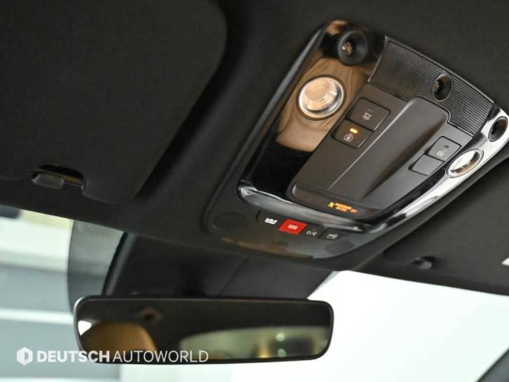 Kia K5 — photo 17