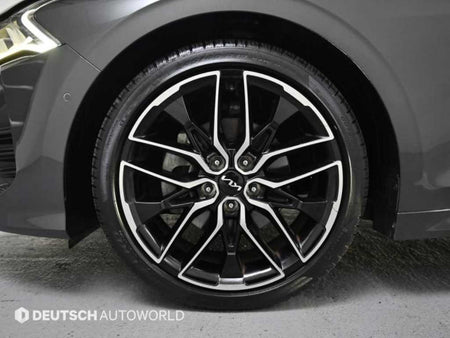 Kia K5 — photo 19
