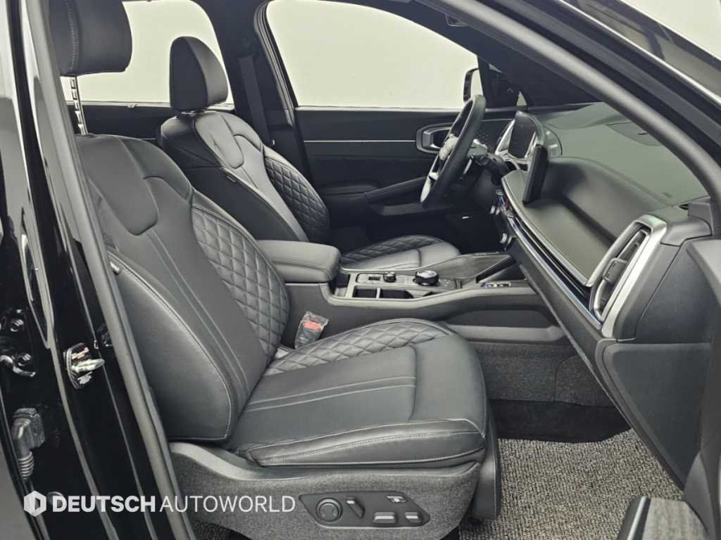 Kia Sorento — photo 10