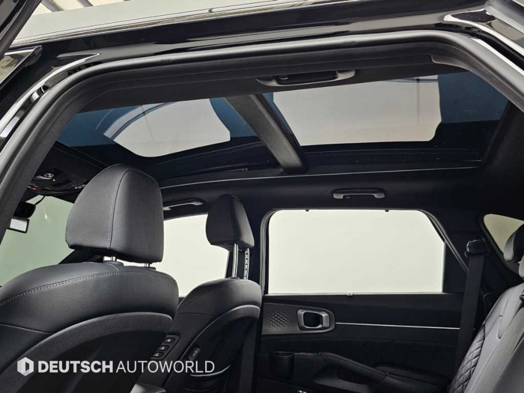 Kia Sorento — photo 18