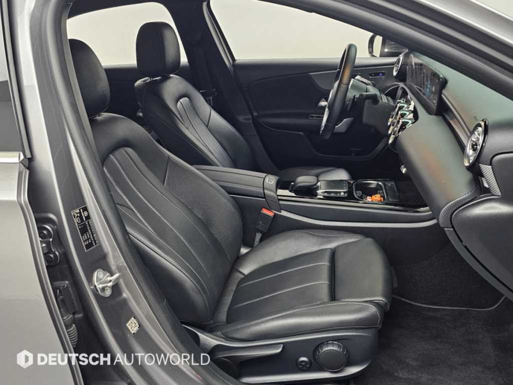 Mercedes-Benz A-Class — photo 10