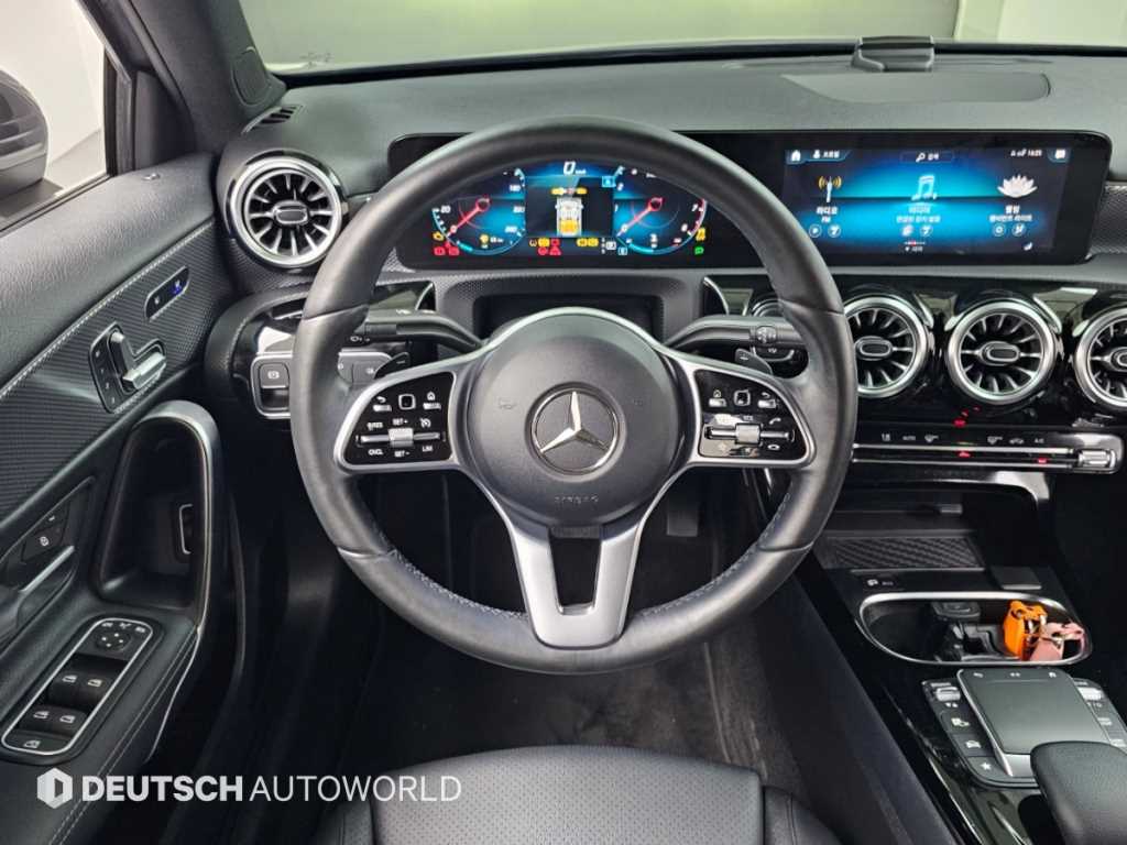 Mercedes-Benz A-Class — photo 13